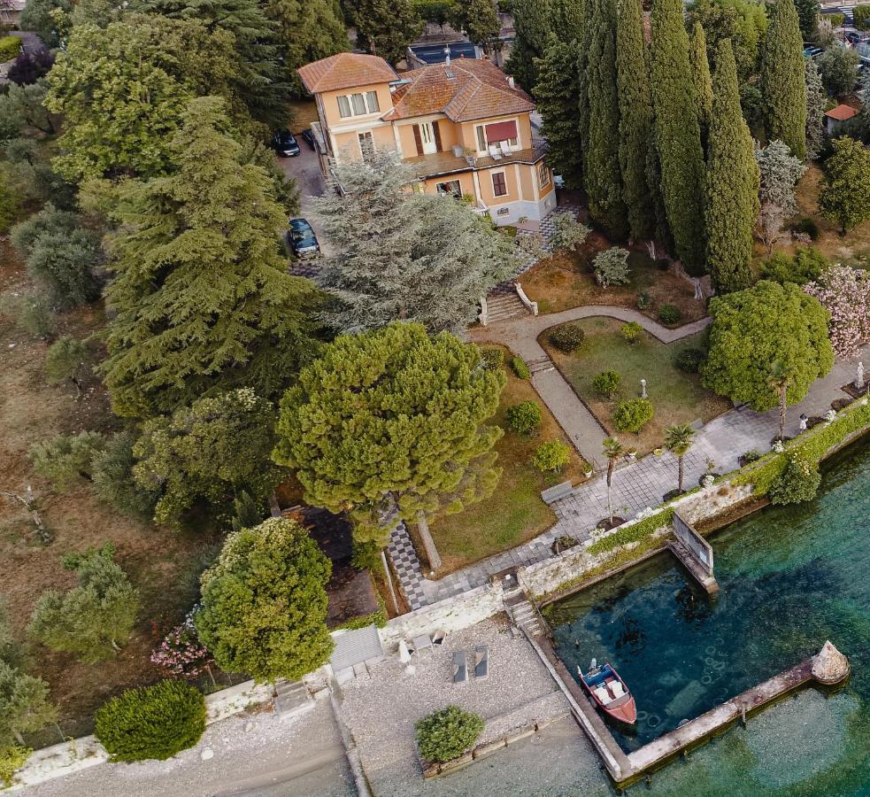 Villa Mimosa Au Lac - Estella Hotels Italia توسكولانو ماديرنو المظهر الخارجي الصورة